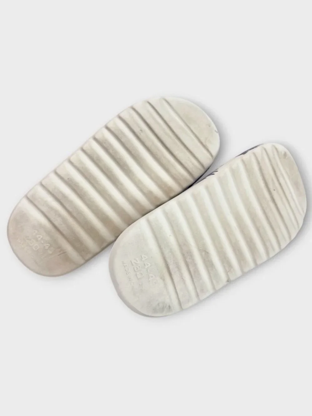 KAWS Elmo Pillow Moon Slippers Slides Sandals Size EU 44-45